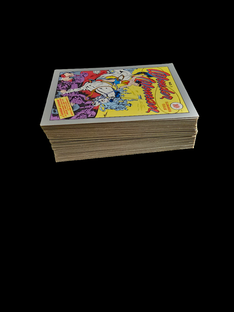 Dc comics 40 plus card variety pack. - Carolina Bargain Bin