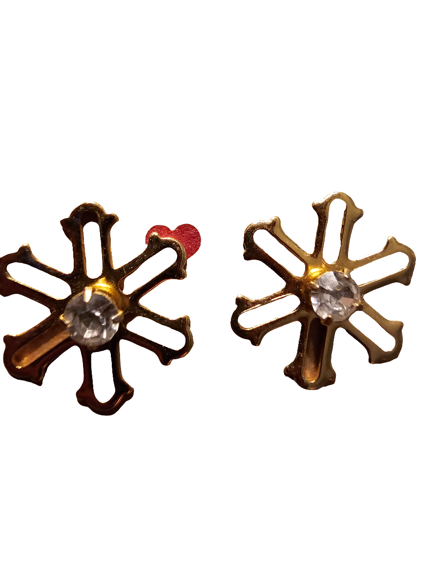 Gold color snowflake earrings - Carolina Bargain Bin