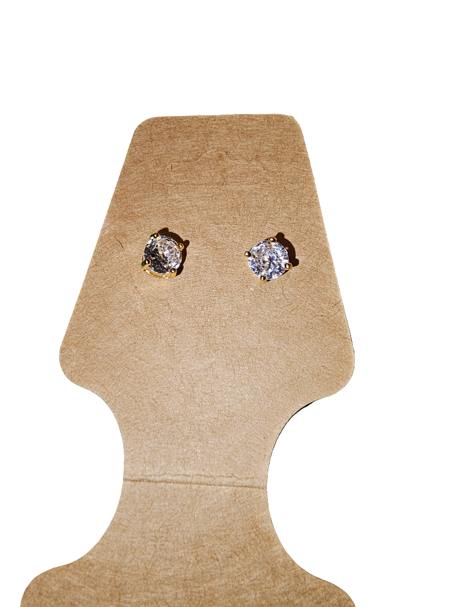 Diamond stud earrings. - Carolina Bargain Bin