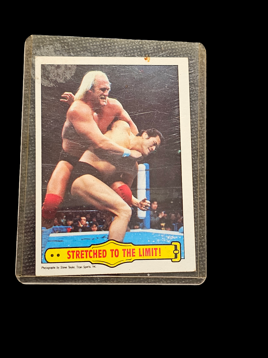 1985 Topps WWF Hulk Hogan Stretched To The Limit #29 NM-MT Rookie RC WWE HOF - Carolina Bargain Bin