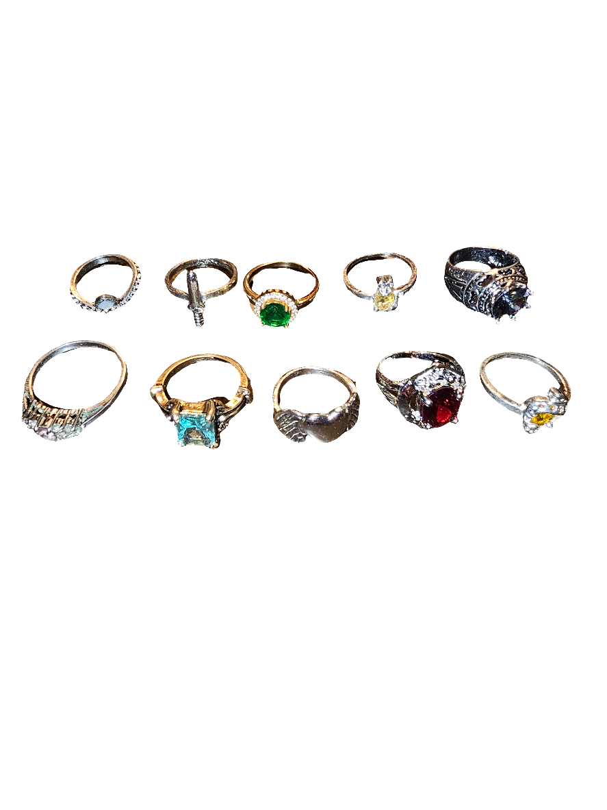 A collection of 10 rings. - Carolina Bargain Bin